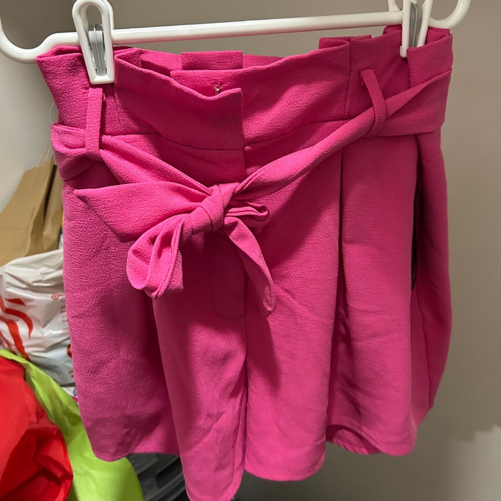 Women's High-Waist Tie-Belt Pink Shorts